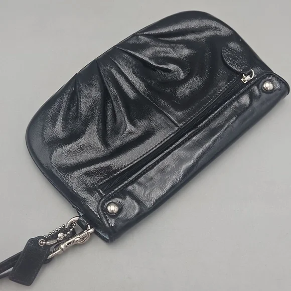 Coach Large Glossy Shiny Black Leather Wristlet Clutch - Picture 7 of 12